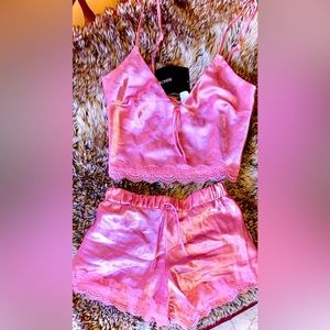 Fashion Nova pink silk pyjama set NWT